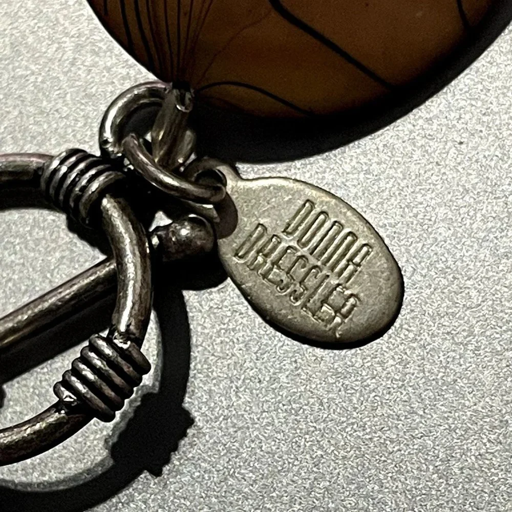 Vintage Donna Dressler Mother=of-Pearl Flat Beaded Disc Bracelet - Picture 6 of 6